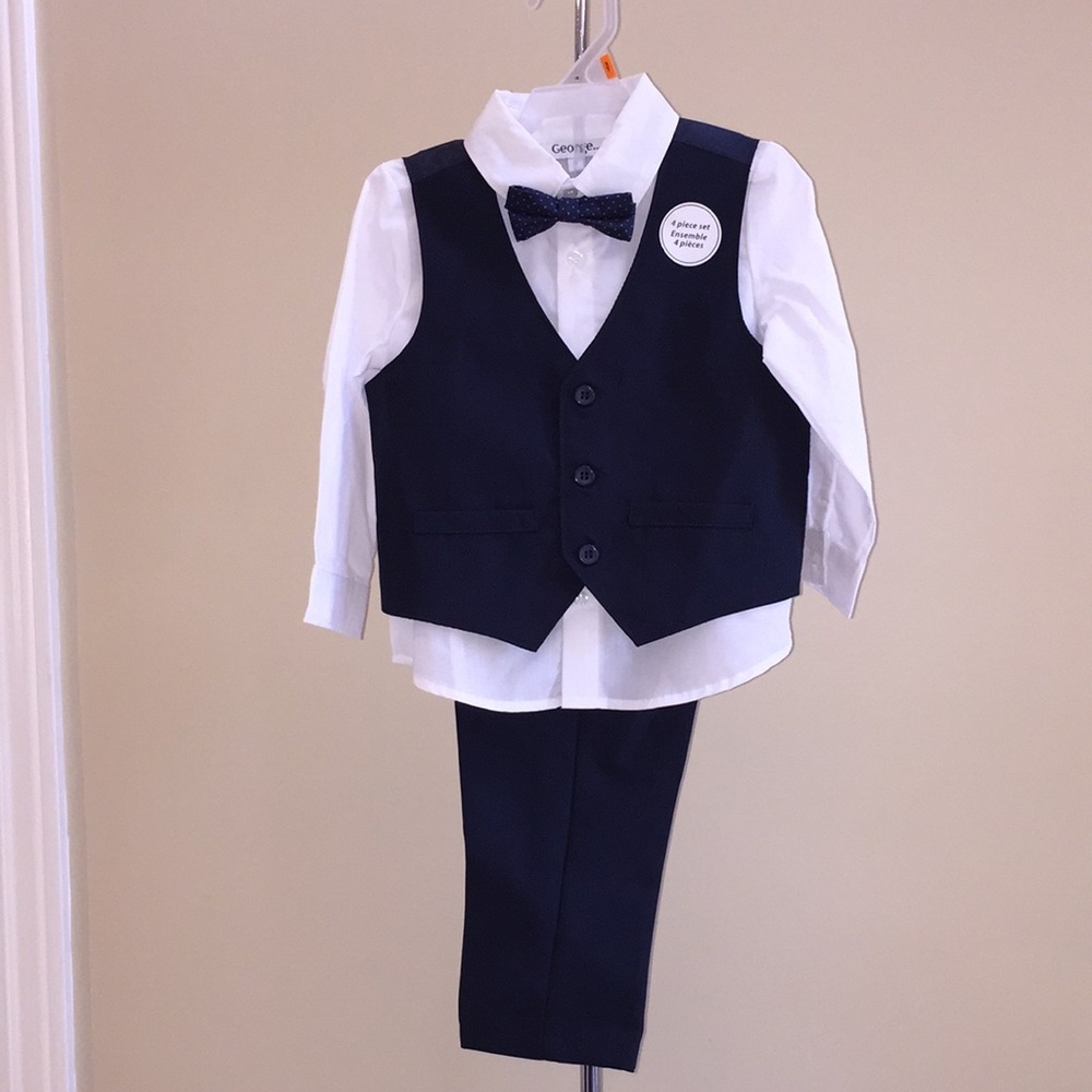 Little Boys Navy Blue 4 Piece Formal Suit Tuxedo Size 3T
